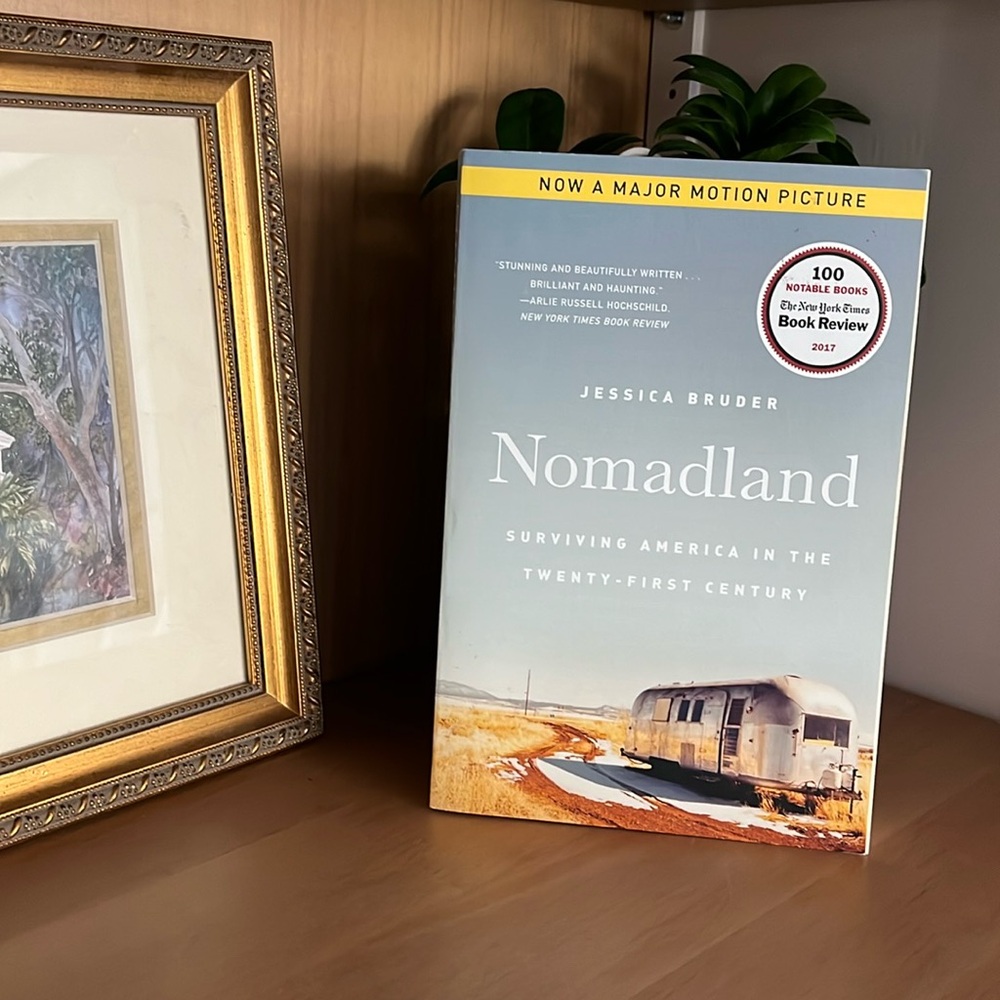 JESSICA BRUDER
Nomadland
SURVIVING AMERICA IN THE TWENTY-FIRST CENTURY